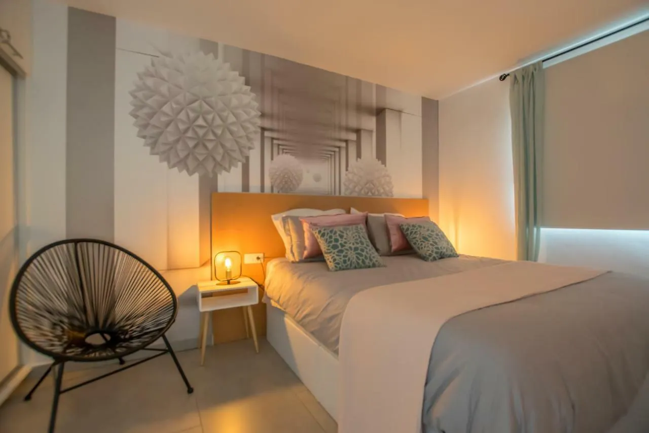 Relax Tropical Las Americas - Tenesol Rentals contacts